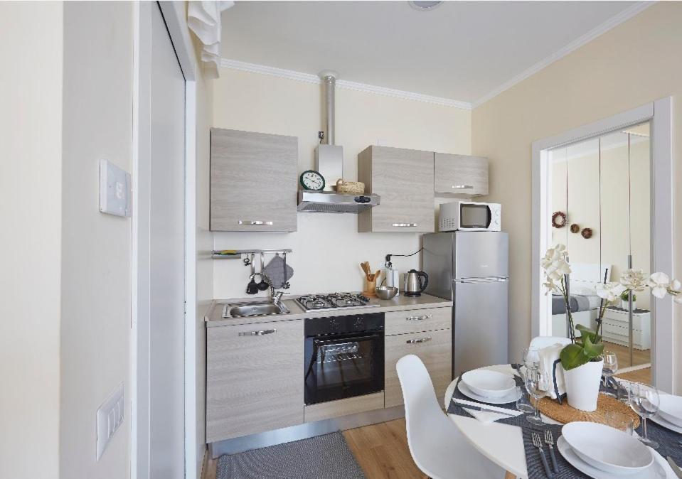Beautiful Bohemian Apartment In Center Conditioned Air Como Eksteriør bilde